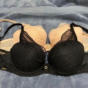 Chantelle Bra Barely used. Nude and Black color. Item is as shown in pictures.